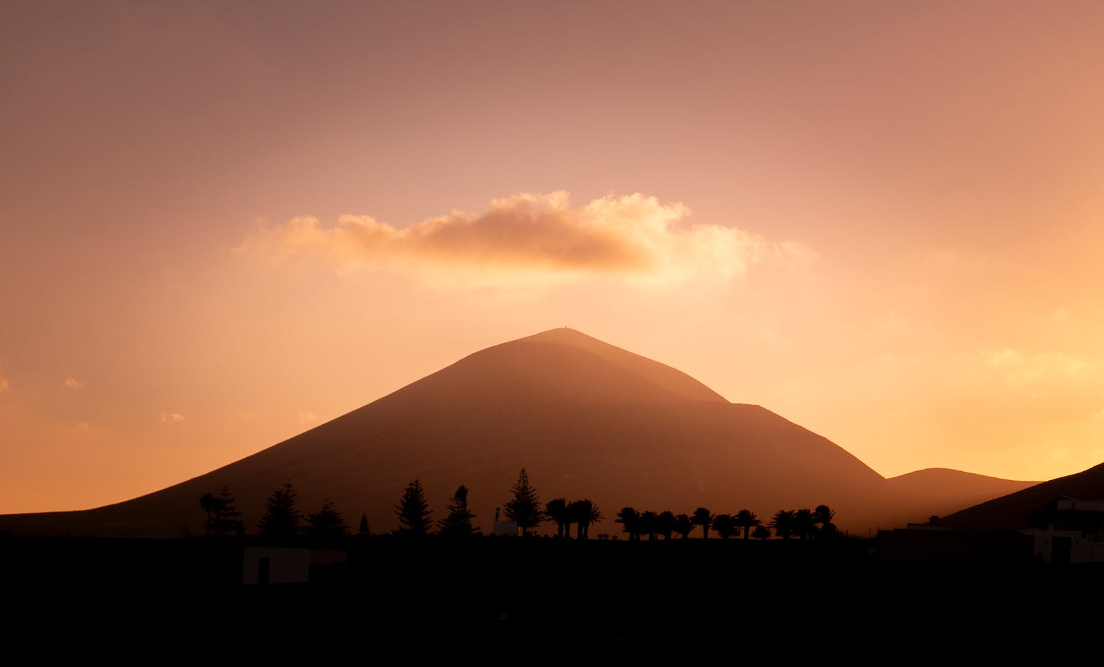5 4K beach sunset background 4K beach sunset background, Canary Islands sunset wallpaper, nature ocean sunset 4K, Sunset Canary Islands 4K UHD Wallpaper, tropical sunset wallpapers UHD Sunset, Canary Islands 4K UHD Display screen wallpaper – A Golden Escape into Paradise 4K beach sunset background Sunset, Canary Islands 4K UHD Display screen wallpaper – A Golden Escape into Paradise